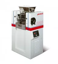PIETROBERTO R20 Raffinatrice a 2 Cilindri – Larghezza Cilindri mm 300 - Diametro mm 150 - Apertura Max Cilindri mm 8 - Capacità Tramoggia Lt 11,7
